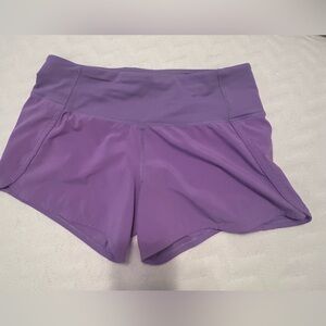 Lululemon Low-Rise Speed Up Shorts 2.5”